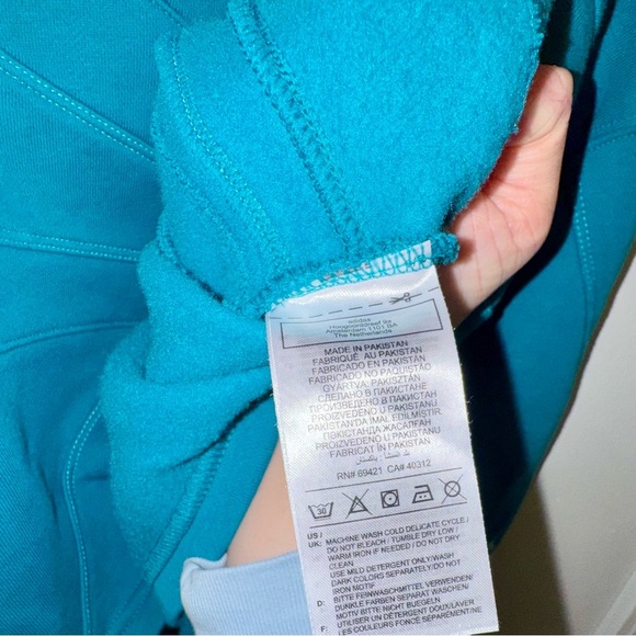 Reebok x Cardi B Teal Cropped Hoodie w/ Open Elbows - Picture 6 of 15